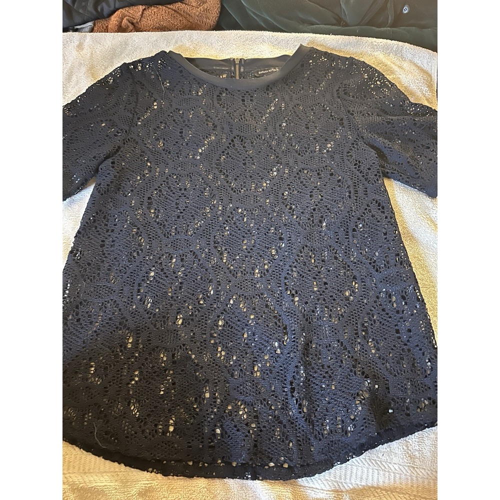 Banana Republic Black‎ Lace Short Sleeve Blouse Top Women's Size S Back Zip